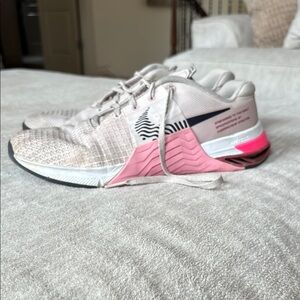 Reebok Women's Training Shoes - Pink and White